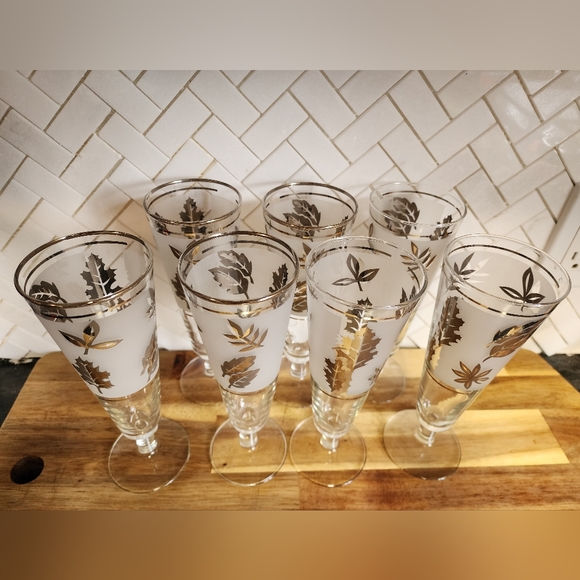 Vintage Libbey Silver Leaf Liquor Champagne Glasses (set of 7) - Picture 2 of 9